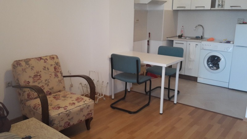 Дава под наем  1-стаен град София , Белите брези , 39 кв.м | 69212775 - изображение [2]
