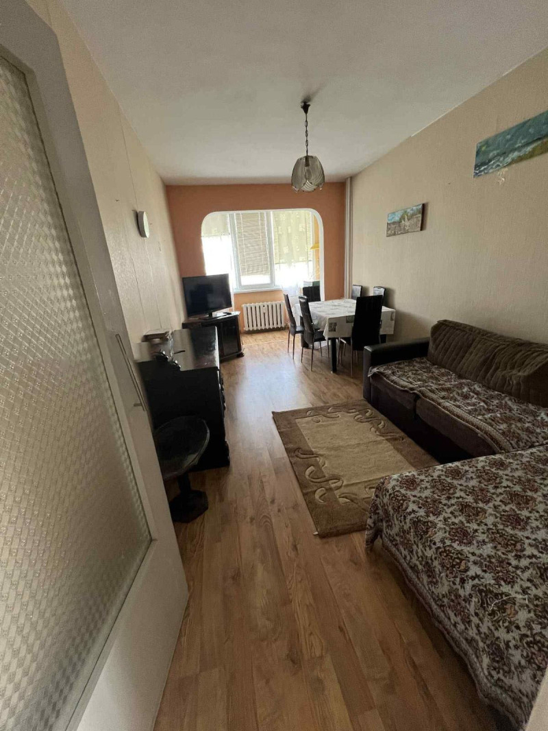 Дава под нем  2-стаен, град София, Стрелбище •  550 EUR • ID 24695851 — holmes.bg - [1] 