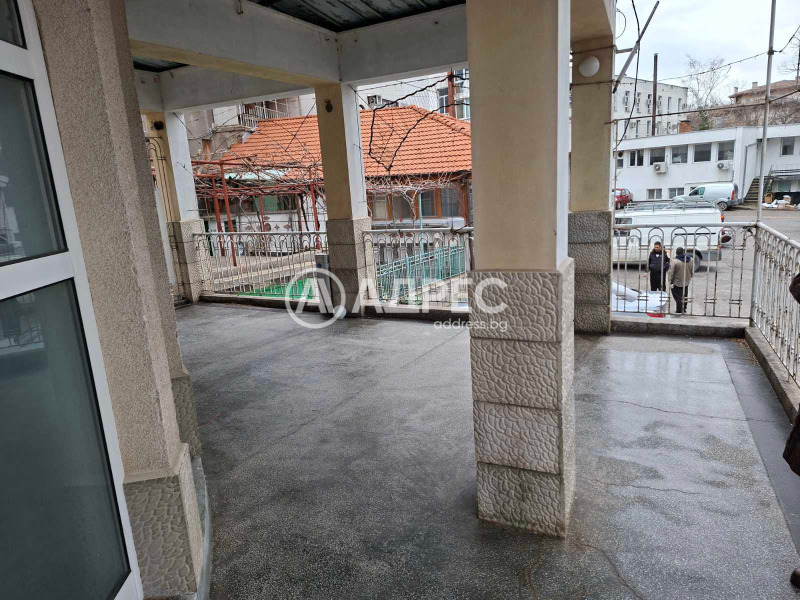 Дава под наем ОФИС, гр. Сопот, област Пловдив, снимка 5 - Офиси - 53241575