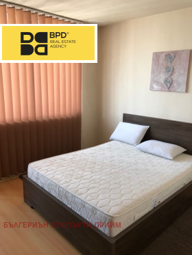 1 dormitorio ZhP Gara, Varna 1