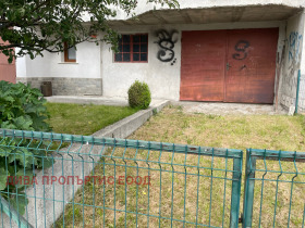 Garaj Samocov, regiunea Sofia