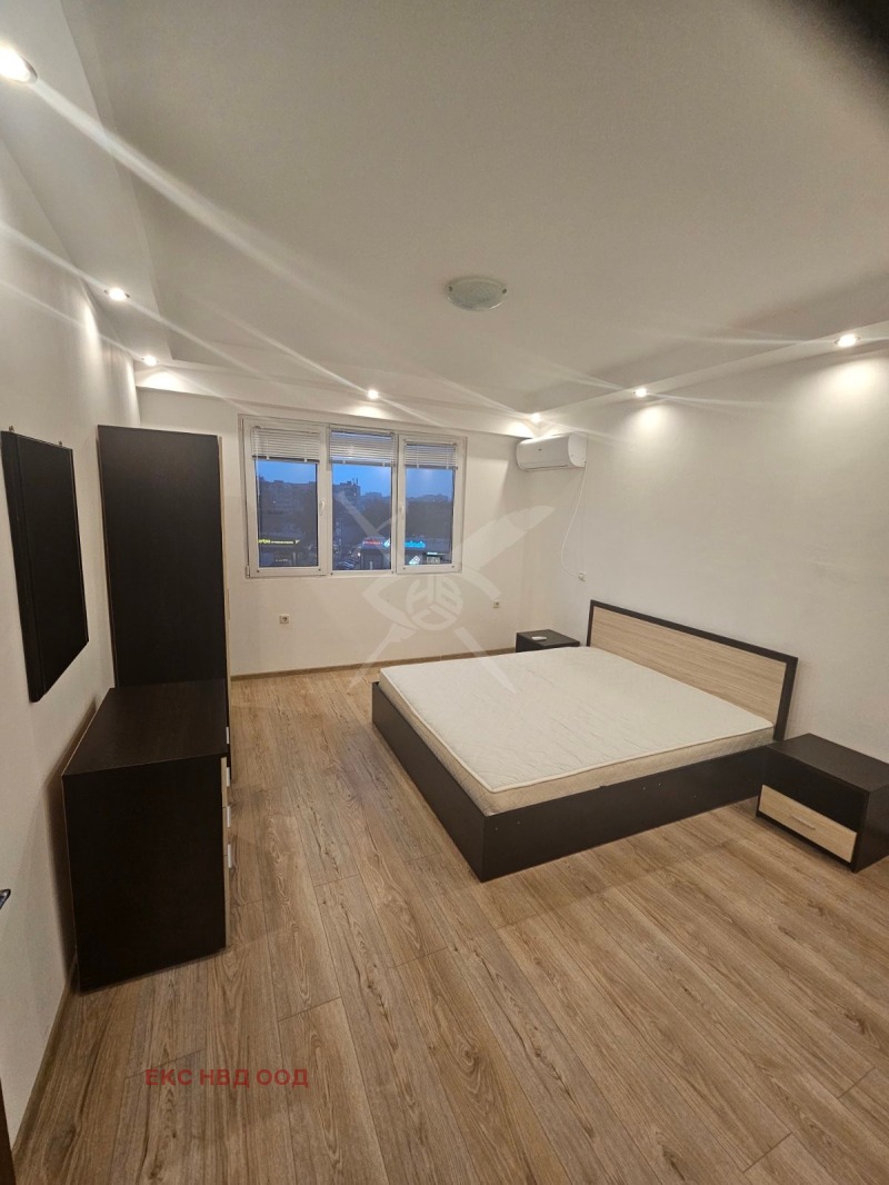 Дава под наем 3-СТАЕН, гр. Пловдив, Кючук Париж, снимка 3 - Апартаменти - 53073288