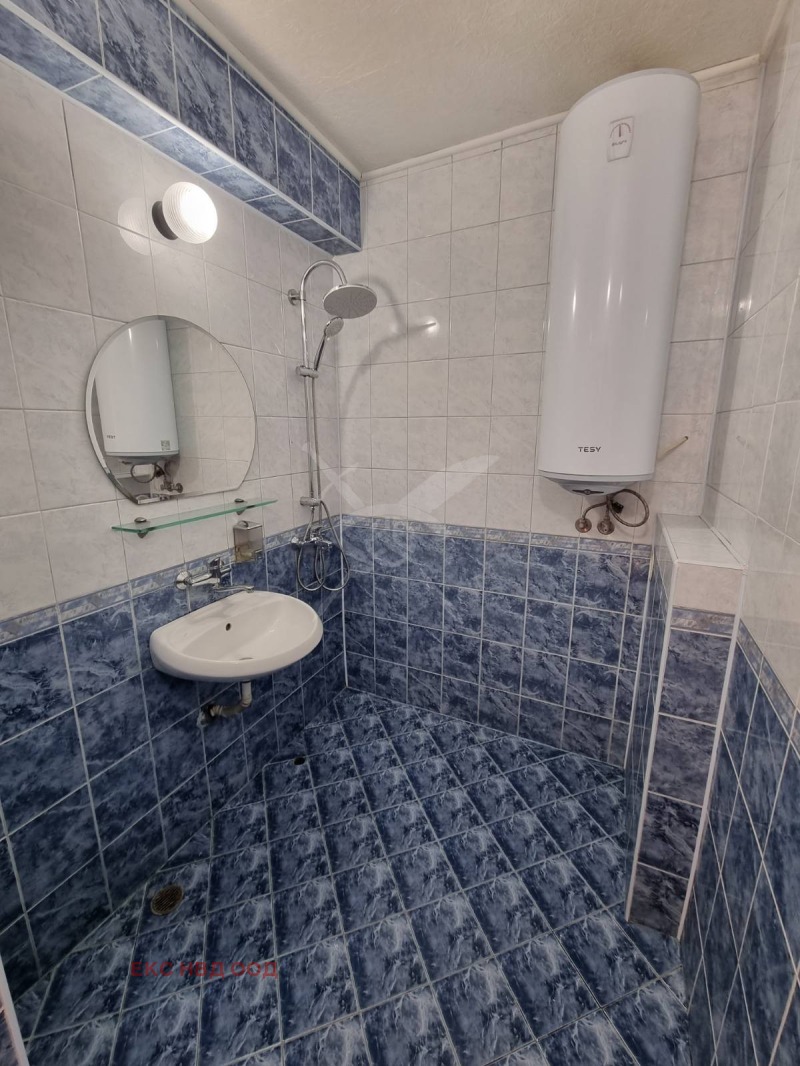 Дава под наем 3-СТАЕН, гр. Пловдив, Кючук Париж, снимка 4 - Апартаменти - 53073288