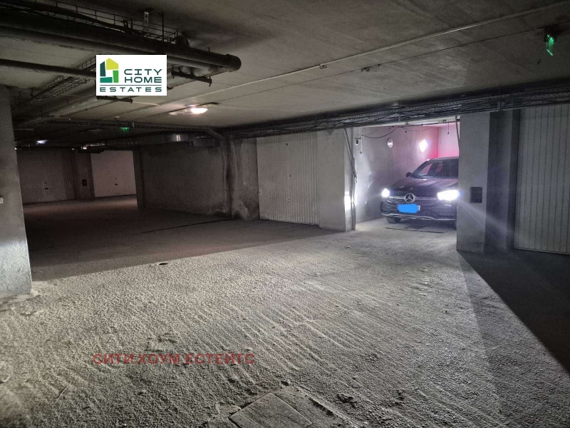 Дава под наем ГАРАЖ, ПАРКОМЯСТО, гр. София, Манастирски ливади, снимка 4 - Гаражи и паркоместа - 53112395