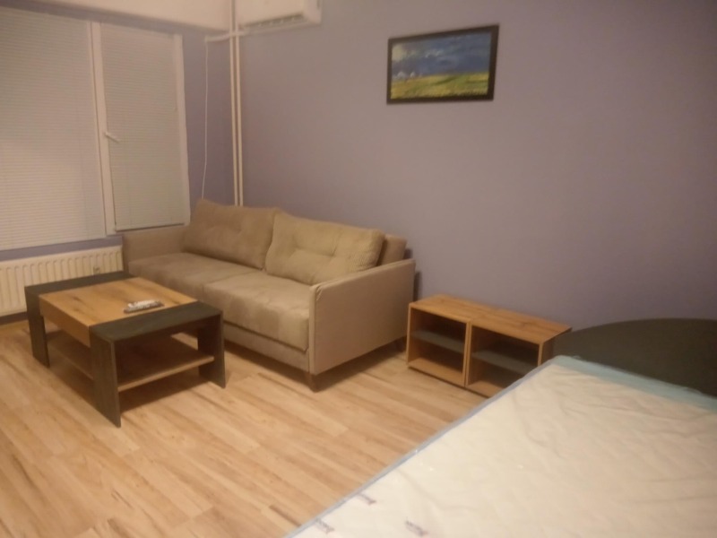 De inchiriat  Studio Burgas , Slaveicov , 42 mp | 34230348 - imagine [2]