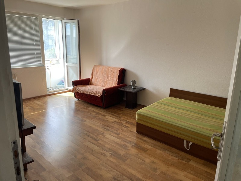 В аренду  Студия София , Надежда 1 , 42 кв.м | 64047198