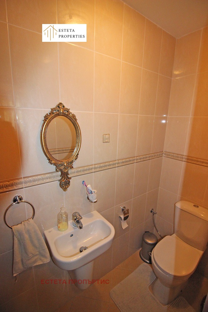 Дава под наем 4-СТАЕН, гр. София, Лозенец, снимка 11 - Апартаменти - 53270894