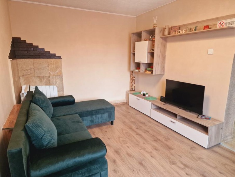 Do wynajęcia  Piętro domu Sofia , Lewski , 100 mkw | 94414726 - obraz [8]