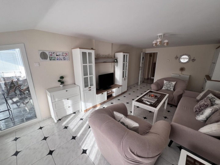 Da affittare  1 camera da letto Sofia , Geo Milev , 80 mq | 47646353 - Immagine [12]