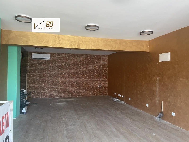 Дава под наем МАГАЗИН, гр. Варна, Колхозен пазар, снимка 4 - Магазини - 53082895