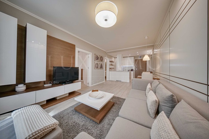 Дава под Наем 2-СТАЕН в град София, Център - 55 кв.м / 1 099 € » 2 149.46 лв., ЛУКСИММО