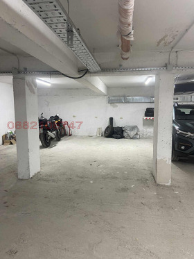 ГАРАЖ, ПАРКОМЯСТО, 24 m2