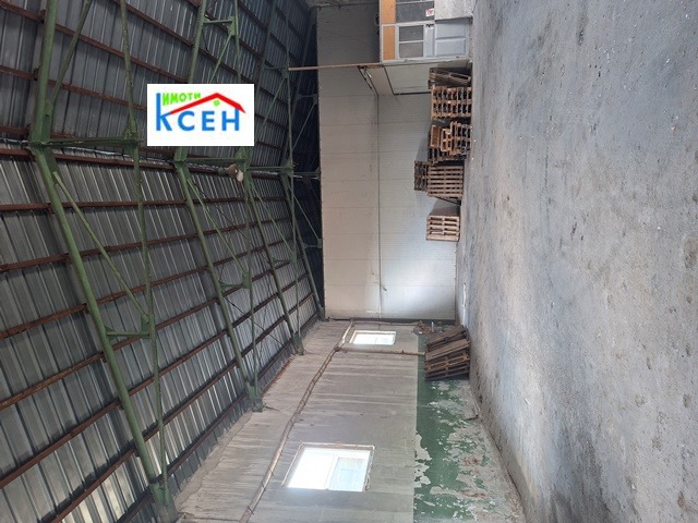 Дава под наем СКЛАД, гр. Търговище, Промишлена зона, снимка 4 - Складове - 53681641