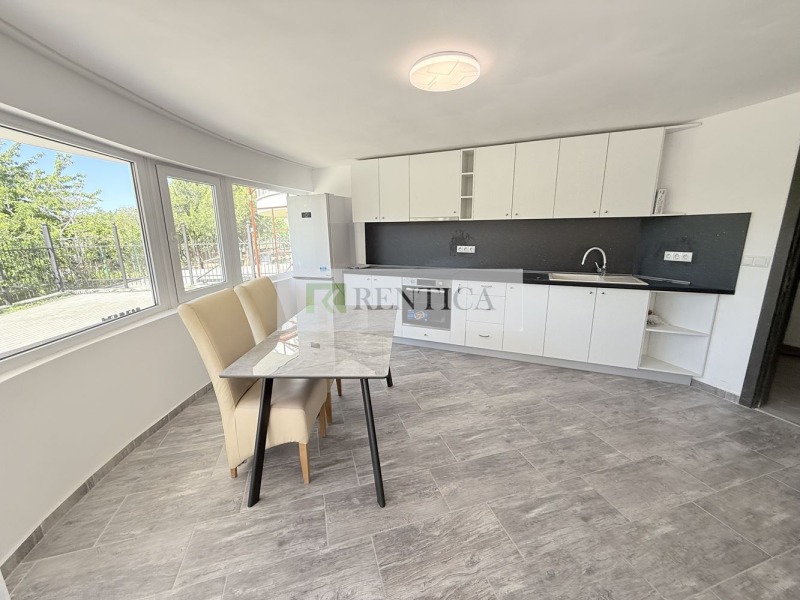 Zu vermieten  2 Schlafzimmer Warna , Lewski 2 , 120 qm | 98022826 - Bild [3]