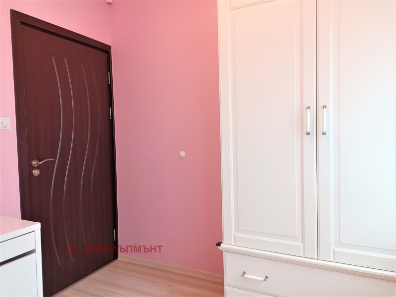 Vuokrattavana  2 makuuhuonetta Sofia , Mladost 1A , 74 neliömetriä | 52916499 - kuva [16]