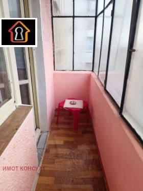���� ��� ���� 1-����� | Imot.bg � ����� ������ 8