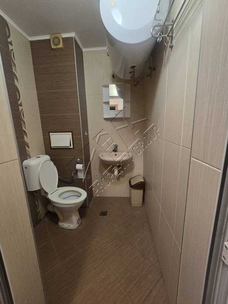 Дава под наем 2-СТАЕН, гр. Бургас, Изгрев, снимка 5 - Апартаменти - 56127865