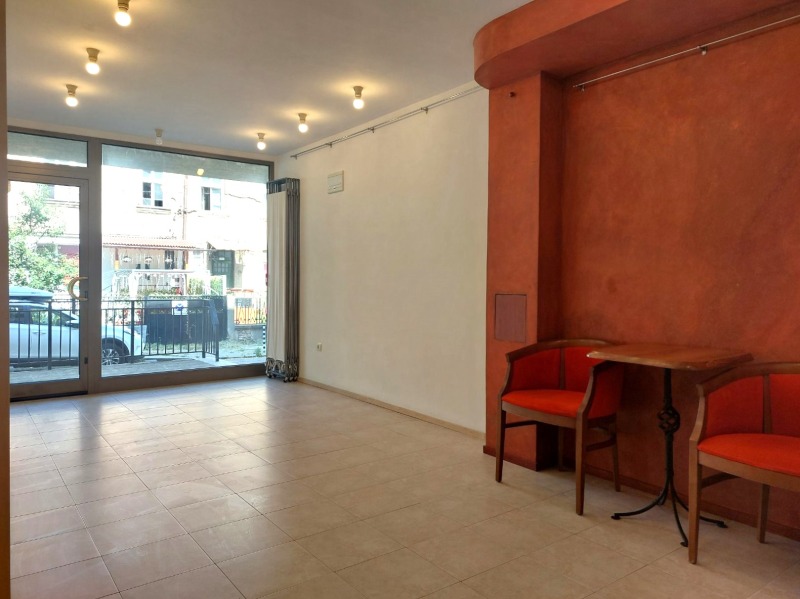 Издаје се  Схоп Софија , Центар , 32 м2 | 78969778 - слика [13]