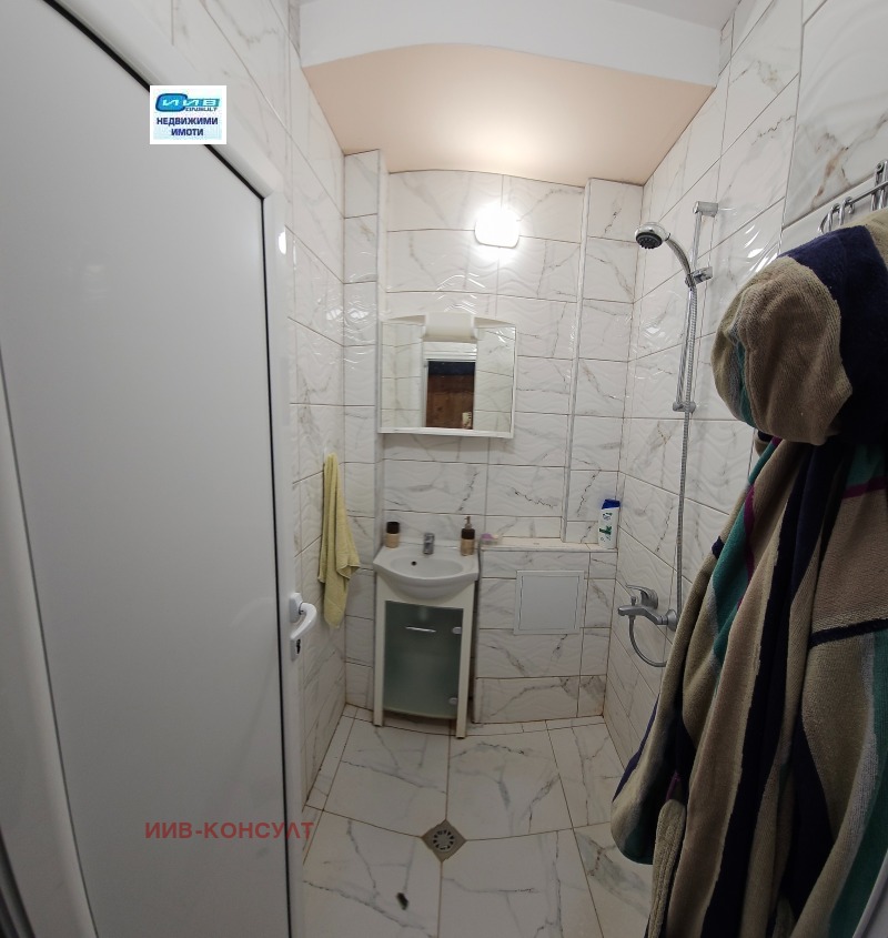Издаје се  1 спаваћа соба Велико Тарново , Центар , 70 м2 | 65722307 - слика [9]