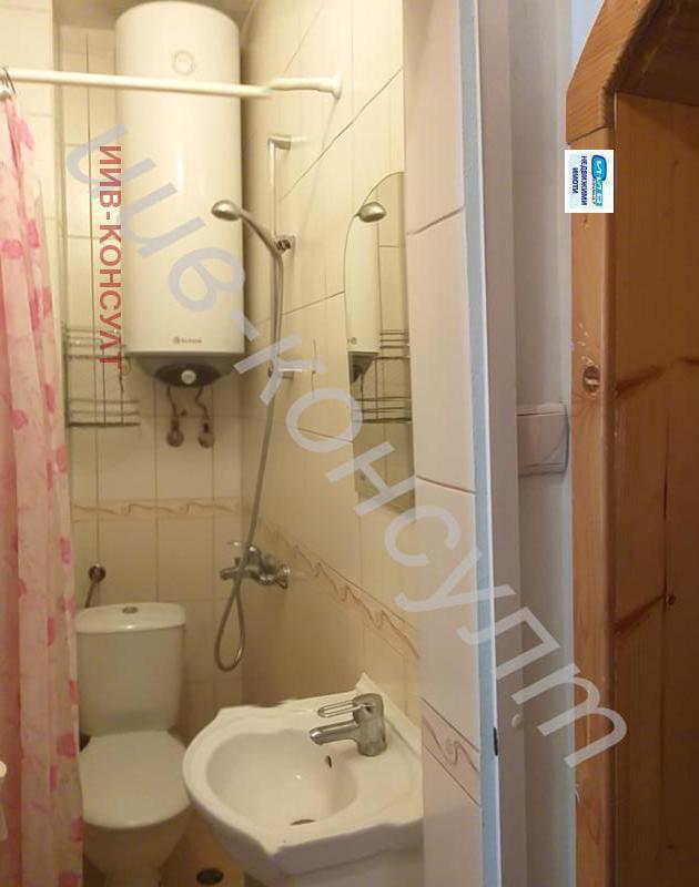 Издаје се  1 спаваћа соба Велико Тарново , Центар , 70 м2 | 65722307 - слика [8]