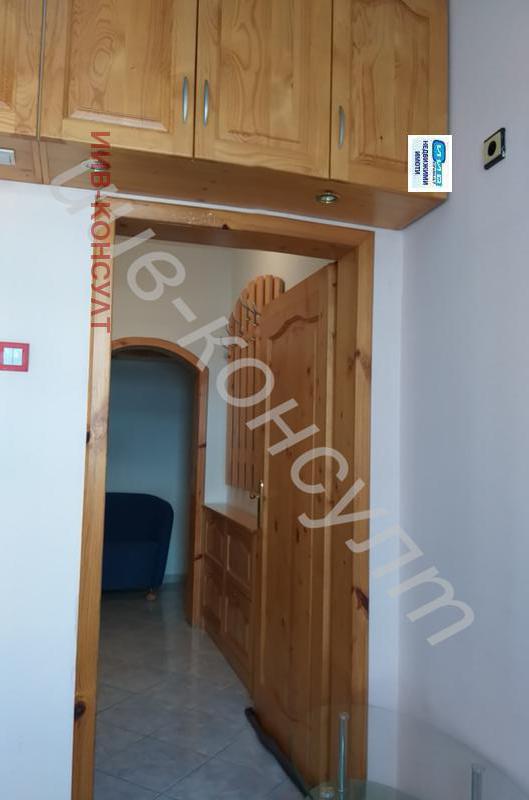 Издаје се  1 спаваћа соба Велико Тарново , Центар , 70 м2 | 65722307 - слика [5]