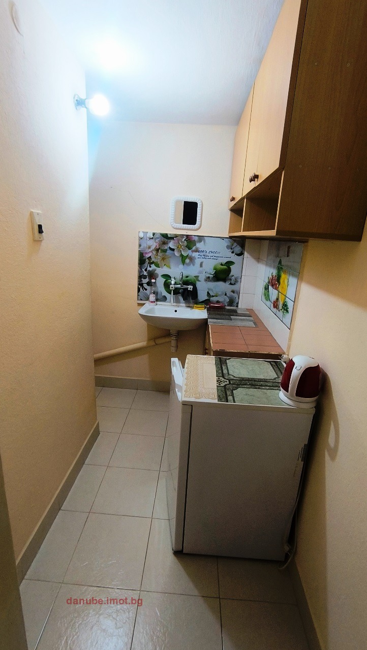 Дава под наем АТЕЛИЕ, ТАВАН, гр. Русе, Дружба 2, снимка 5 - Апартаменти - 54332481