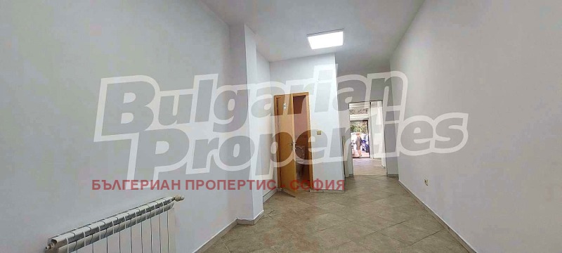 Do wynajęcia  Sklep Sofia , Mladost 1A , 64 mkw | 48821147 - obraz [10]