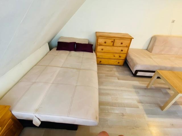 Издаје се  Соба Софија , Центар , 20 м2 | 98244718 - слика [7]