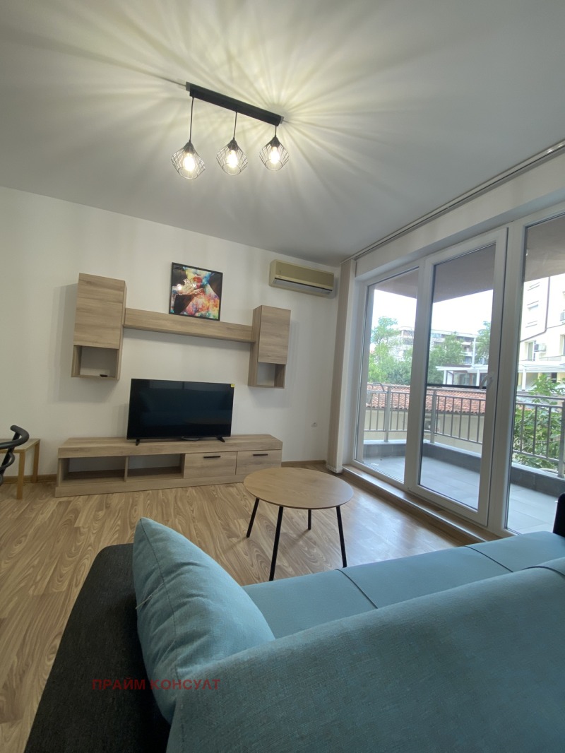 K pronájmu  1 ložnice Plovdiv , Mladežki Chalm , 70 m2 | 72849651 - obraz [2]