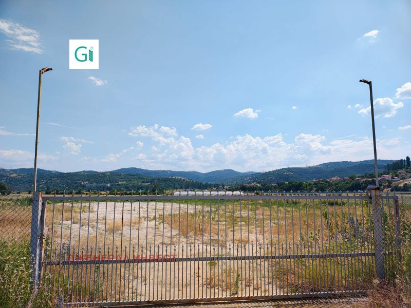 Дава под наем ЗЕМЕДЕЛСКА ЗЕМЯ, гр. Благоевград, област Благоевград