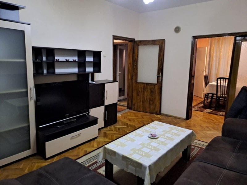 Da affittare  3 camere da letto Stara Zagora , Tsentar , 90 mq | 94923915