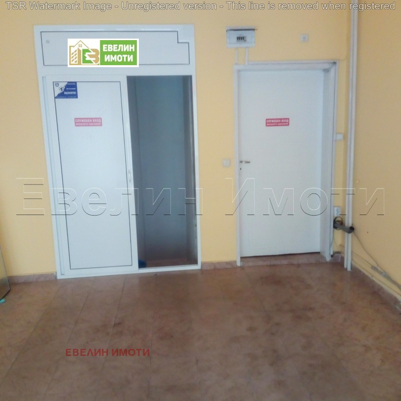 For Rent  Shop Ruse , Tsentar , 50 sq.m | 65569858