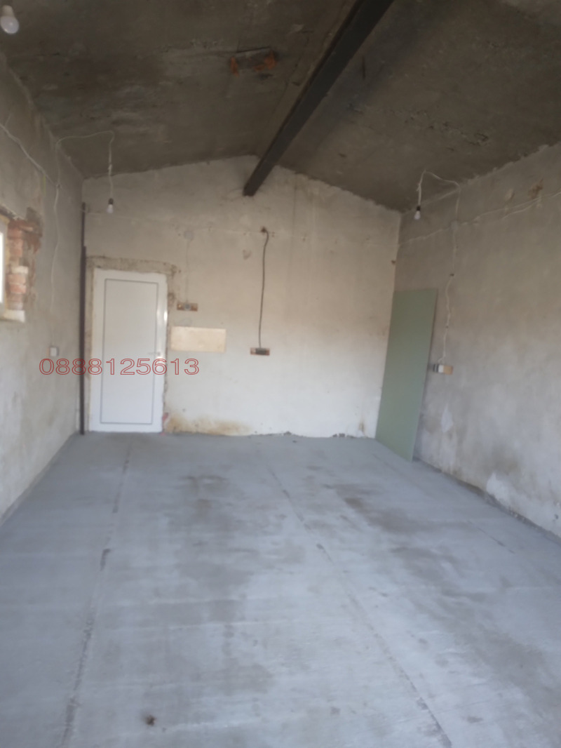 Дава под наем СКЛАД, с. Лесново, област София област, снимка 7 - Складове - 52968069