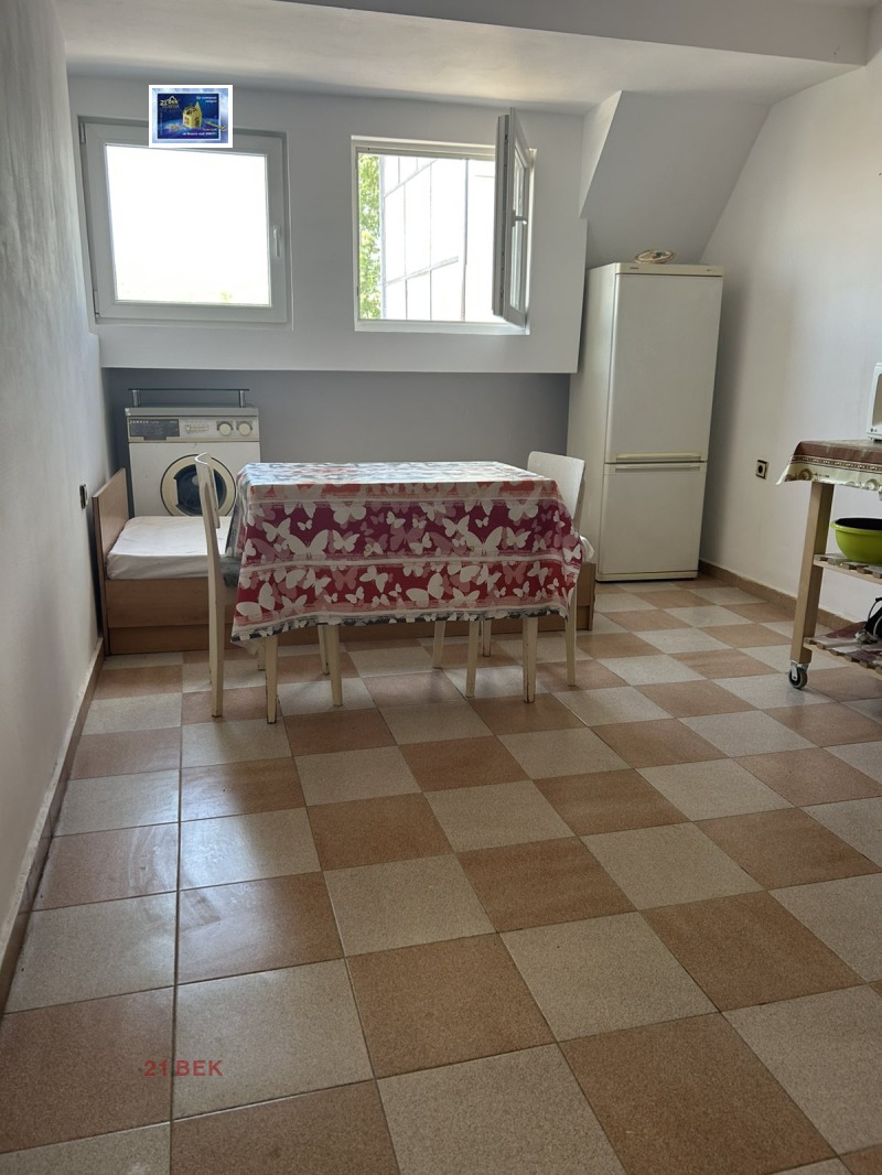 В оренду  1 спальня Пловдив , Кършияка , 64 кв.м | 93993175 - зображення [2]