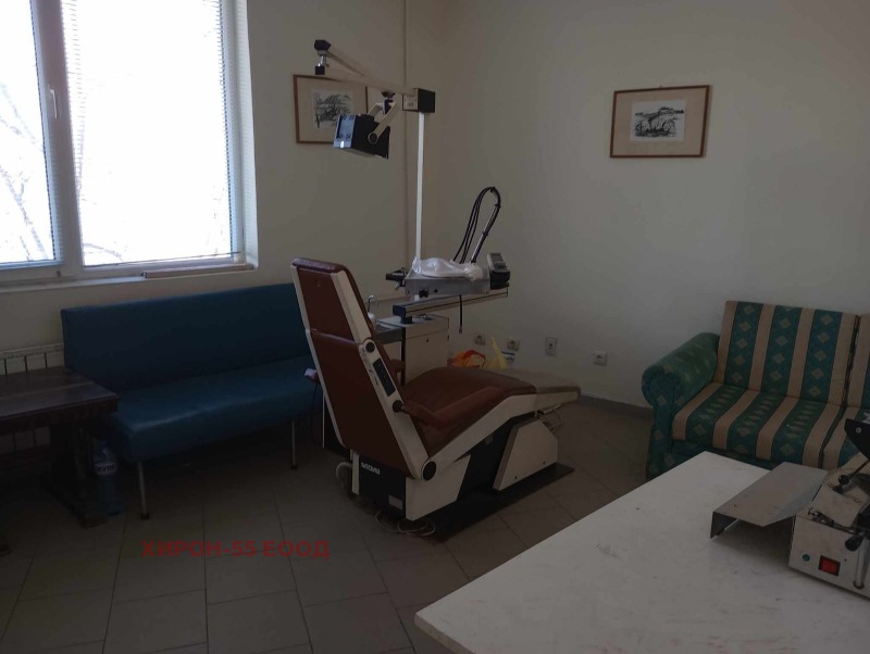 Kiadó  Hivatal Sofia , Centar , 30 négyzetméter | 15131210 - kép [4]
