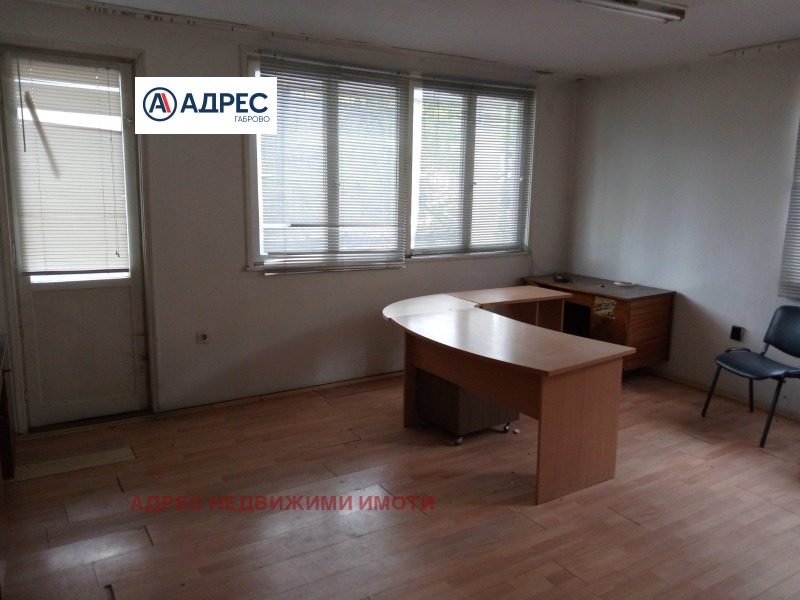 För uthyrning  Kontor Gabrovo , Centar , 24 kvm | 84861399