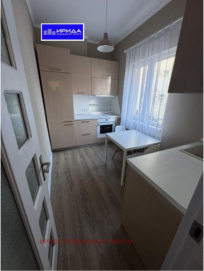 Дава под наем 2-СТАЕН, гр. София, Център, снимка 4 - Апартаменти - 52403246