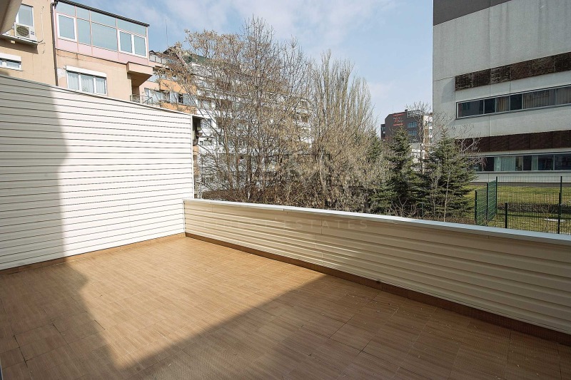 Te huur  2 slaapkamers Sofia , Oborishte , 132 m² | 65270259 - afbeelding [15]