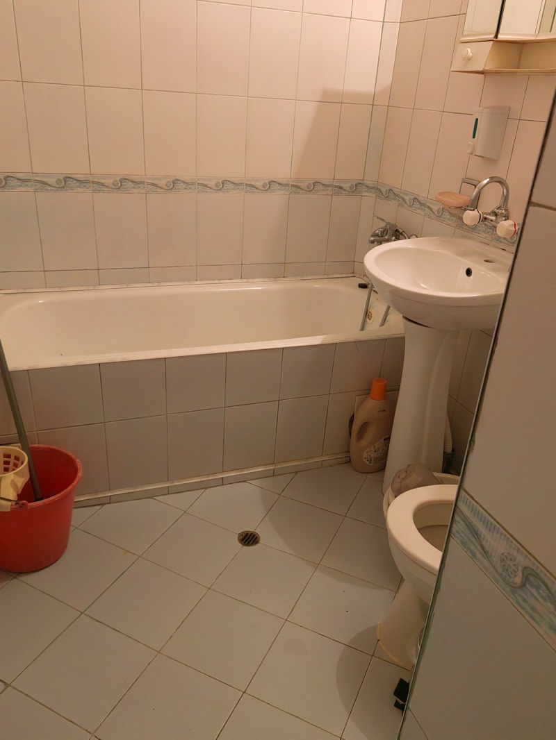 Издаје се  2 спаваће собе Софија , Свобода , 83 м2 | 64241167 - слика [10]
