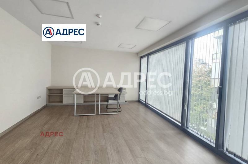 Дава под наем ОФИС, гр. Варна, Център, снимка 6 - Офиси - 52196317