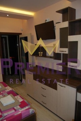 1 sypialnia Centar, Warna 7
