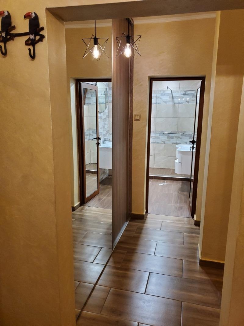 Дава под наем  2-стаен град София , Изгрев , 85 кв.м | 81850654 - изображение [9]