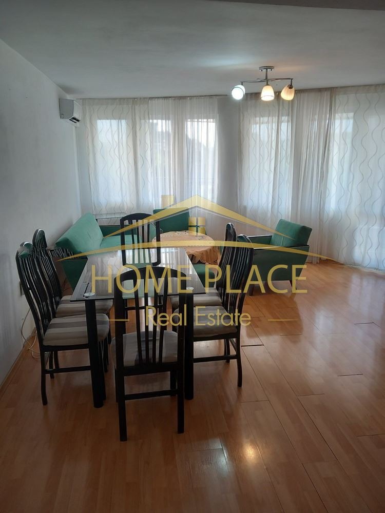 En renta  2 dormitorios Varna , Koljozen pazar , 65 metros cuadrados | 60817303