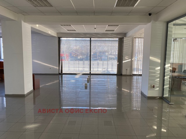 Te huur  Kantoor Sofia , Chadzji Dimitar , 180 m² | 70875856 - afbeelding [2]