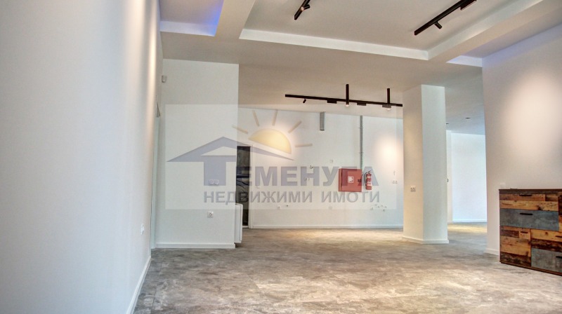 Издаје се  Канцеларија Софија , Крастова вада , 151 м2 | 95932284 - слика [4]