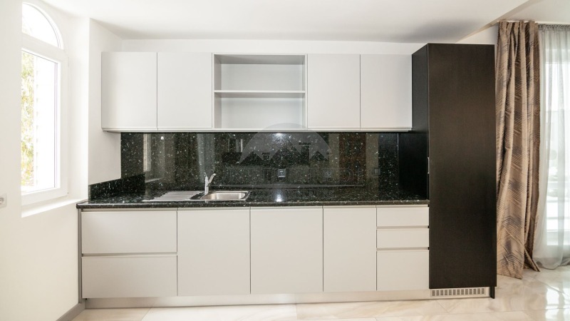 De inchiriat  Casa Sofia , m-t Cambanite , 360 mp | 18841454 - imagine [4]