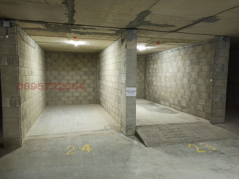 Дава под наем ГАРАЖ, ПАРКОМЯСТО, гр. Варна, Кайсиева градина, снимка 2 - Гаражи и паркоместа - 52778816