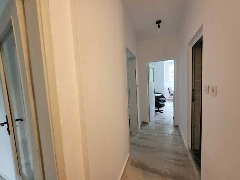 Zu vermieten  1 Schlafzimmer Sofia , Poligona , 75 qm | 18097801 - Bild [8]