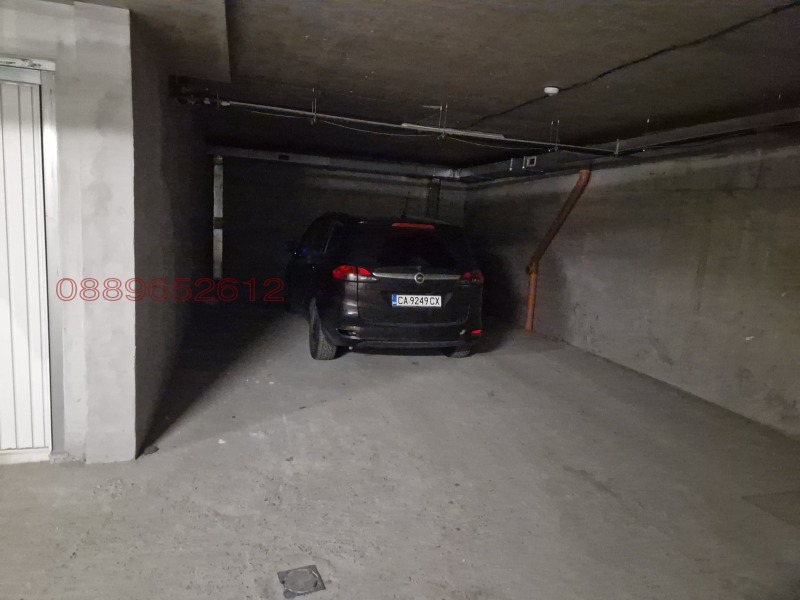 Дава под наем ГАРАЖ, ПАРКОМЯСТО, гр. София, Банишора