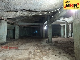 Úložný prostor Promišlena zona - Zapad, Ruse